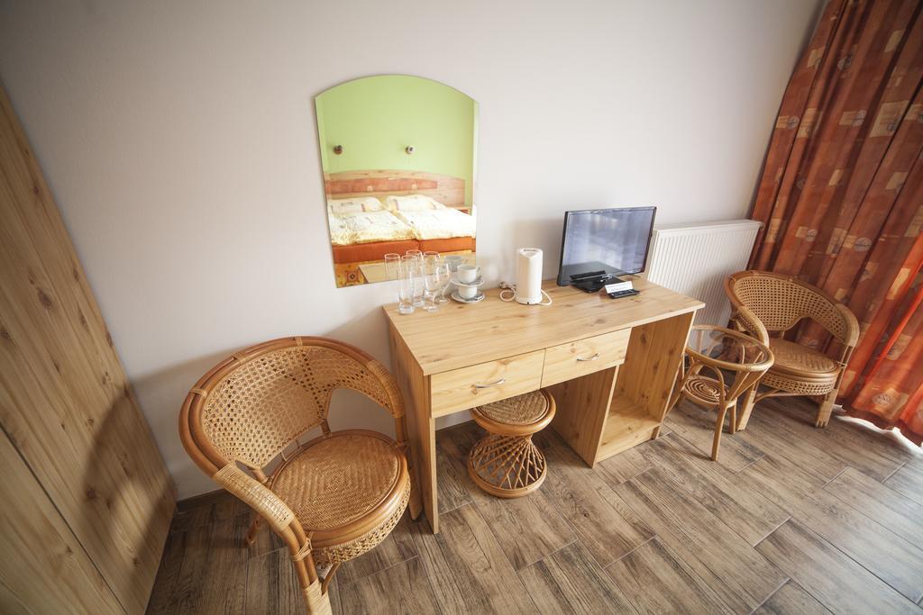 Hotel Fogl Nová Bystřice エクステリア 写真